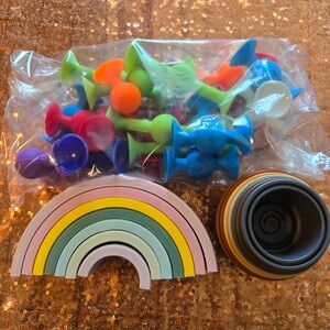 Mushie Stacking Cups Rainbow Nesting Toy Suction Cup Toys Kids Toddler Silicone‎